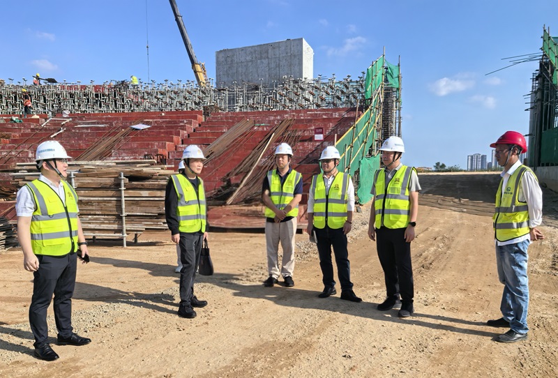 广西工程咨询集团外部董事调研中国东盟（北海）体育实训基地工程项目